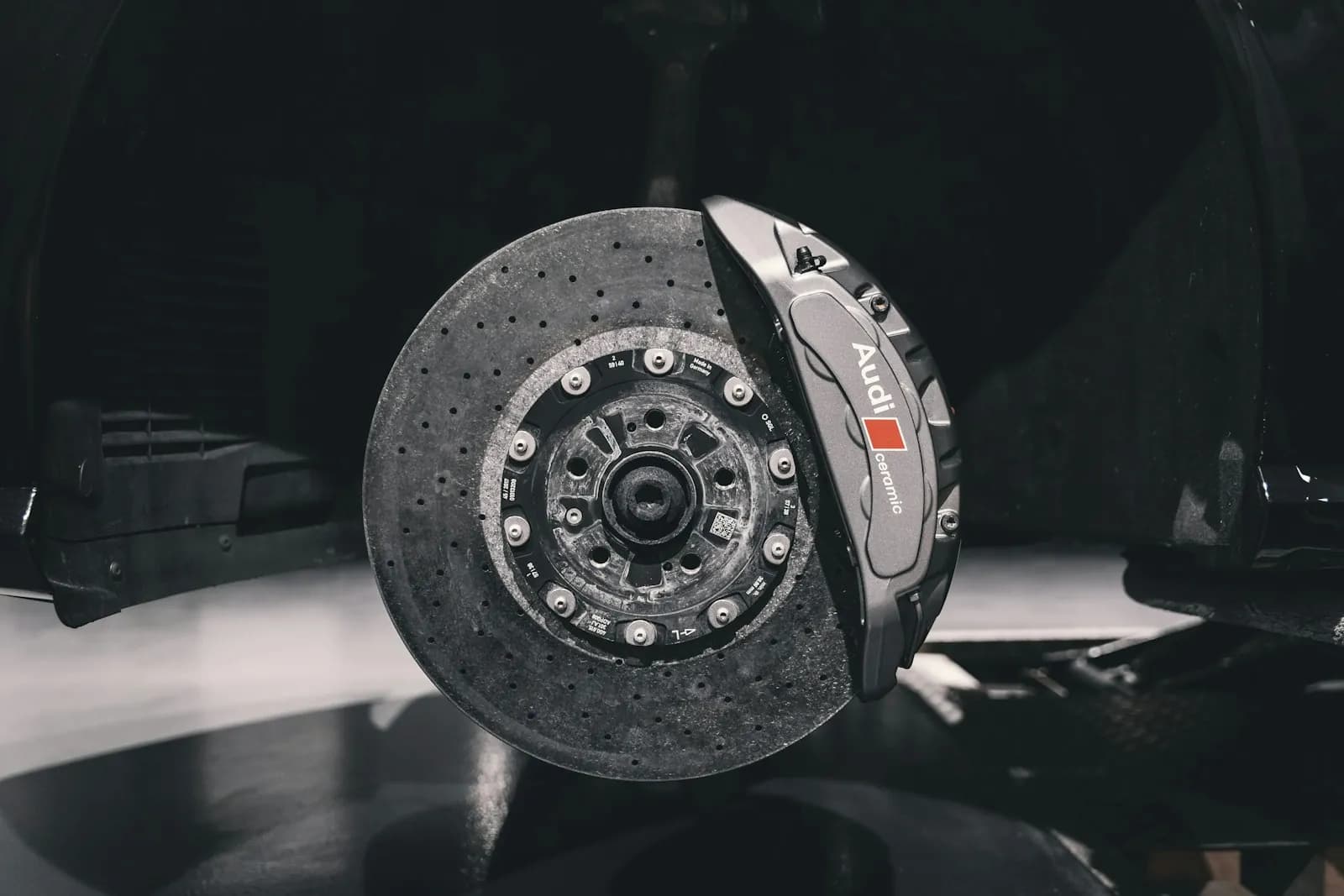 Brake Pads vs. Rotors: What's the Difference?
