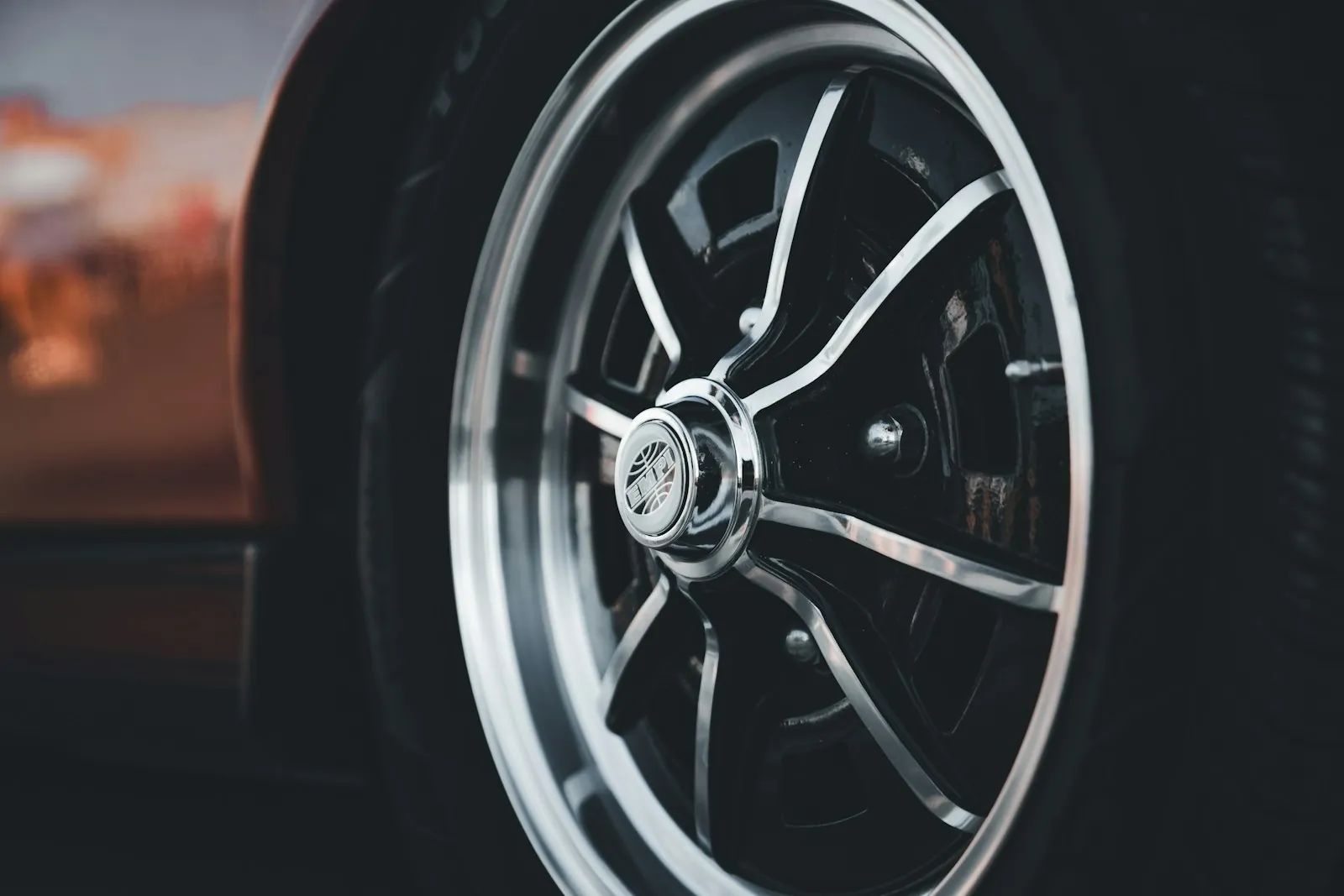 Custom aftermarket alloy wheels at Tiremaxx in St. Joseph, MN